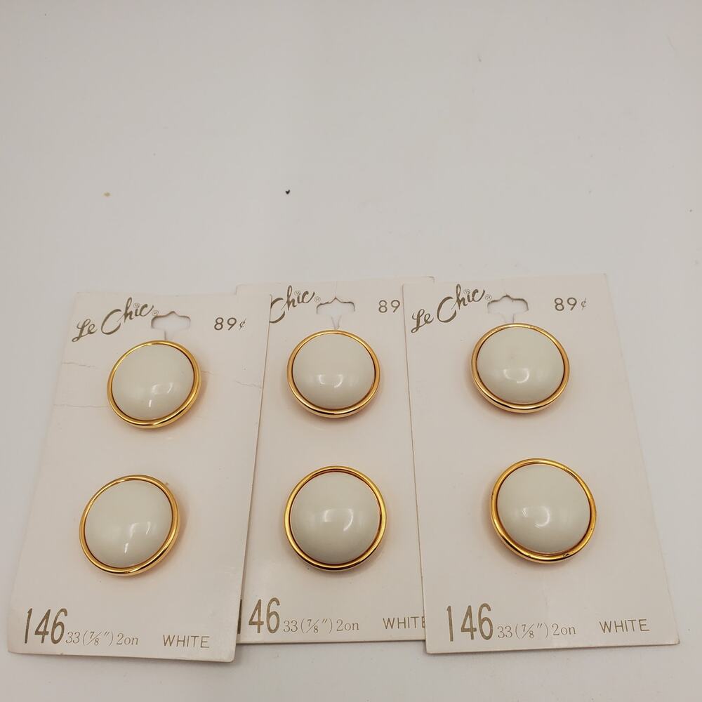 3 Vintage Le Chic 2-on Button Cards 7/8" White Gold Dome Shank Back